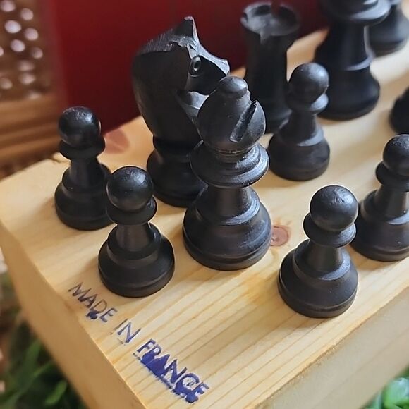 Vintage French Carved Wooden Chess Pieces - Picture 7 of 17